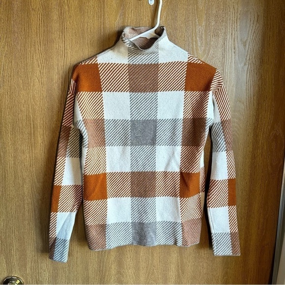 Tahari Buffalo Plaid Pumpkin Spice Sweater XS - Picture 1 of 7